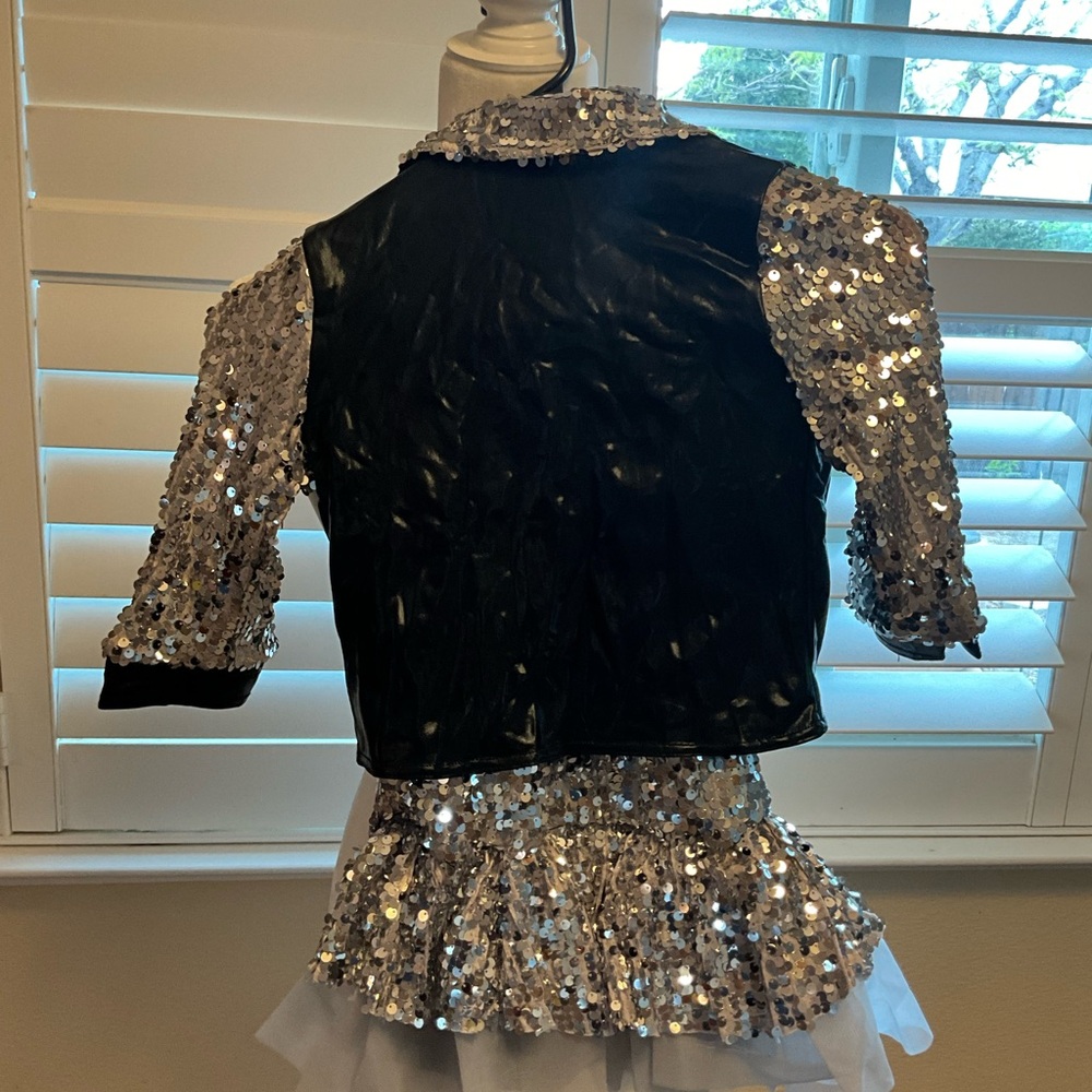 Weissman two piece Kids Sequin Black/Silver dance Halloween dress up size 7/8 - Picture 2 of 7